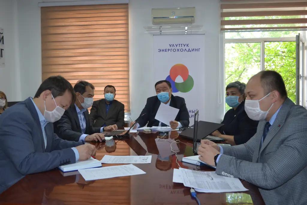 Нацэнергохолдинг: Подготовка к отопительному сезону стоит под угрозой