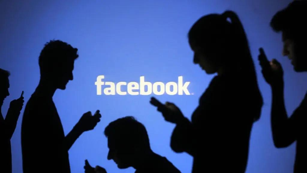 Роскомнадзор заблокировал Facebook в России
