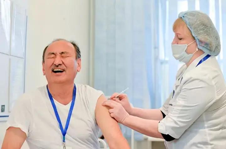 Министр здравоохранения Кыргызстана болен COVID-19