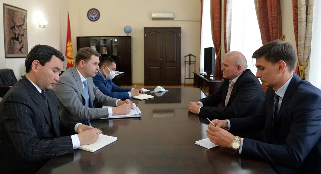 Российские инвесторы по-прежнему заинтересованы в работе с КР — Удовиченко