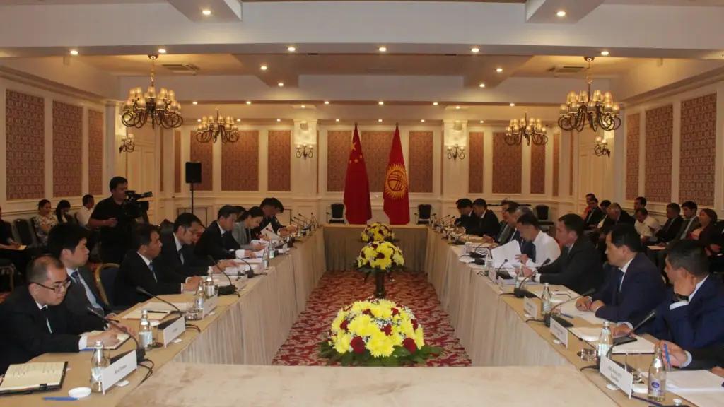 В Минэкономе рассказали, чего ждут от госвизита Си Цзиньпина в КР