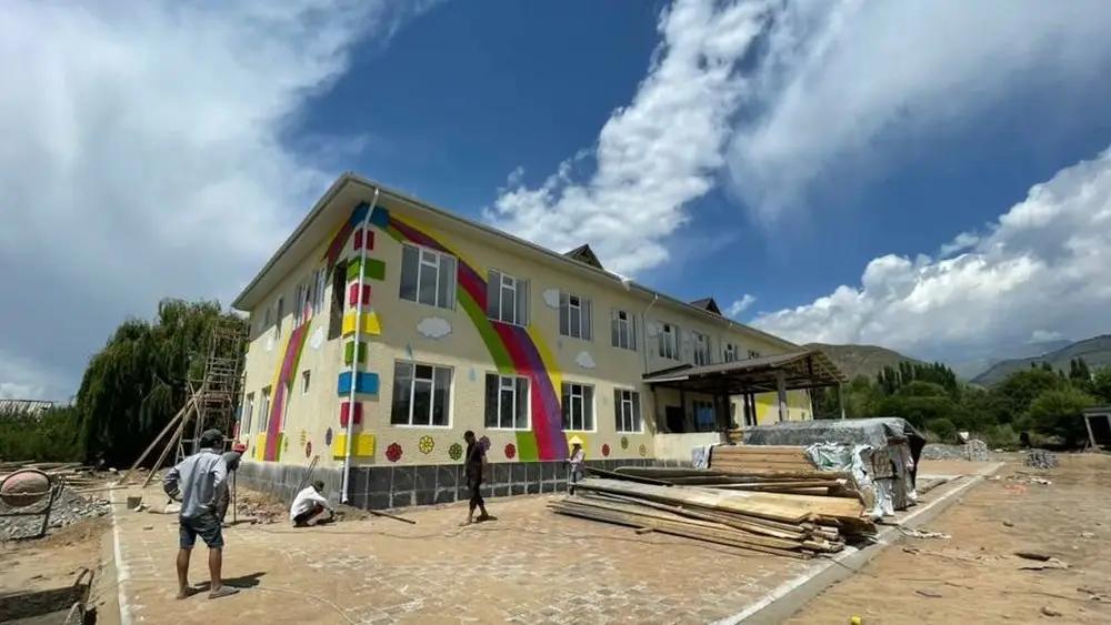 На постройку детсада в Тюпском селе направят 82.9 млн сомов