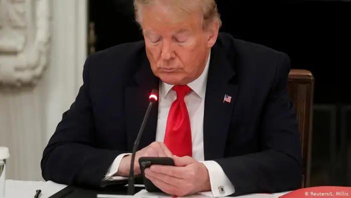Дональд Трамп запустит свою социальную сеть