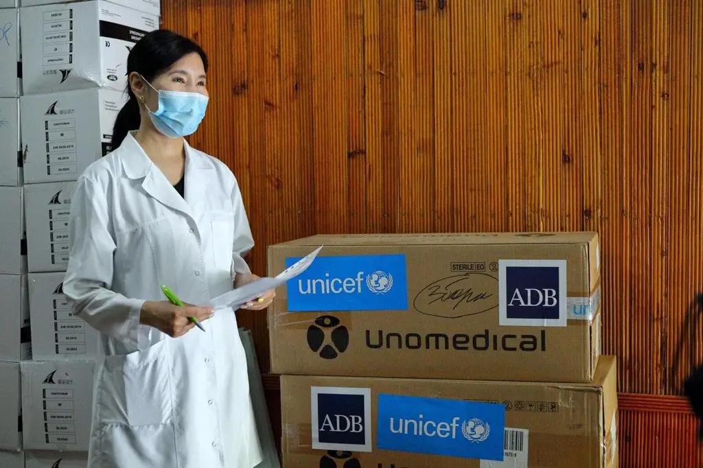 АБР и ЮНИСЕФ доставили в Бишкек партию медоборудования на $200 тысяч