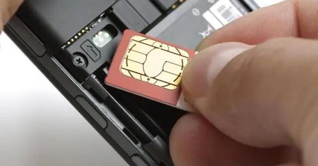 Комбанки и сотовые операторы России обменяются данными о владельцах сим-карт