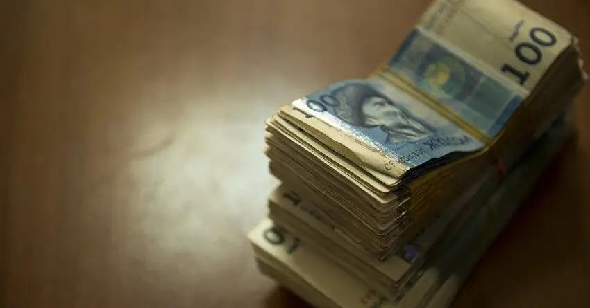 Задолженность трех крупнейших должников по налогам за месяц выросла еще на 1.7 млн сомов