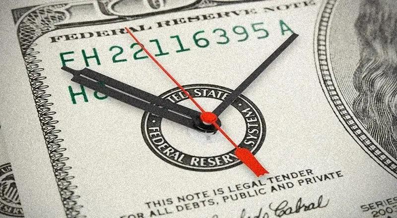 В Кыргызстане за год государственный долг вырос на 52 млрд сомов