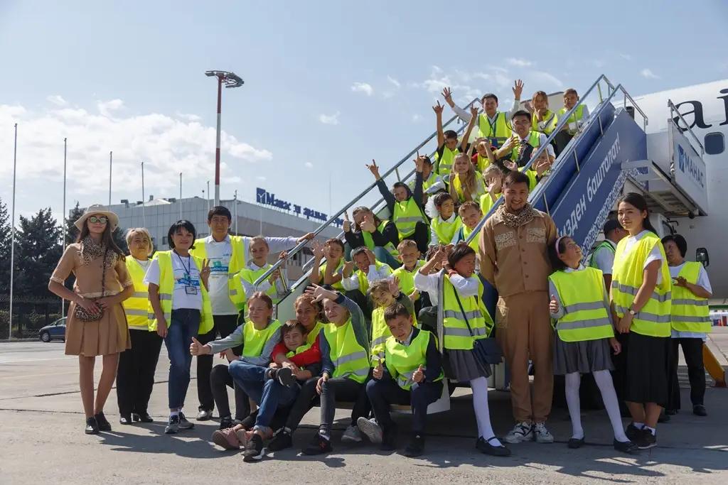 ОАО «МАМ» и «Газпромнефть-Аэро» провели экскурсию для воспитанников детских домов в главной воздушной гавани Кыргызстана
