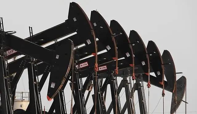 Стоимость нефти Brent опустилась до $38,96 за баррель