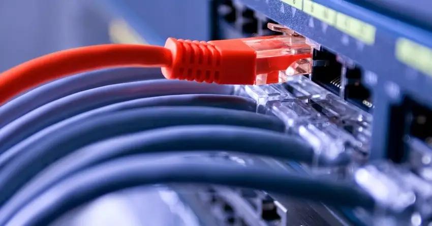 Ассоциация операторов связи: казахстанские операторы снизили стоимость интернет-трафика для провайдеров КР