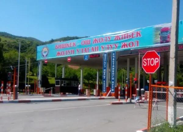 На посту «Сосновка» у водителей машин проверяли наличие ЭТТН