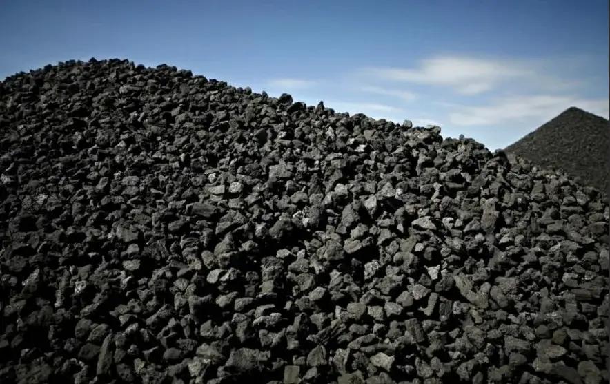 Уголь в Бишкеке дороже 7 тысяч сомов — горожанин