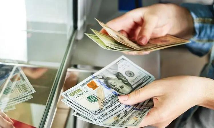 В РК приостановлена работа обменных пунктов при банках
