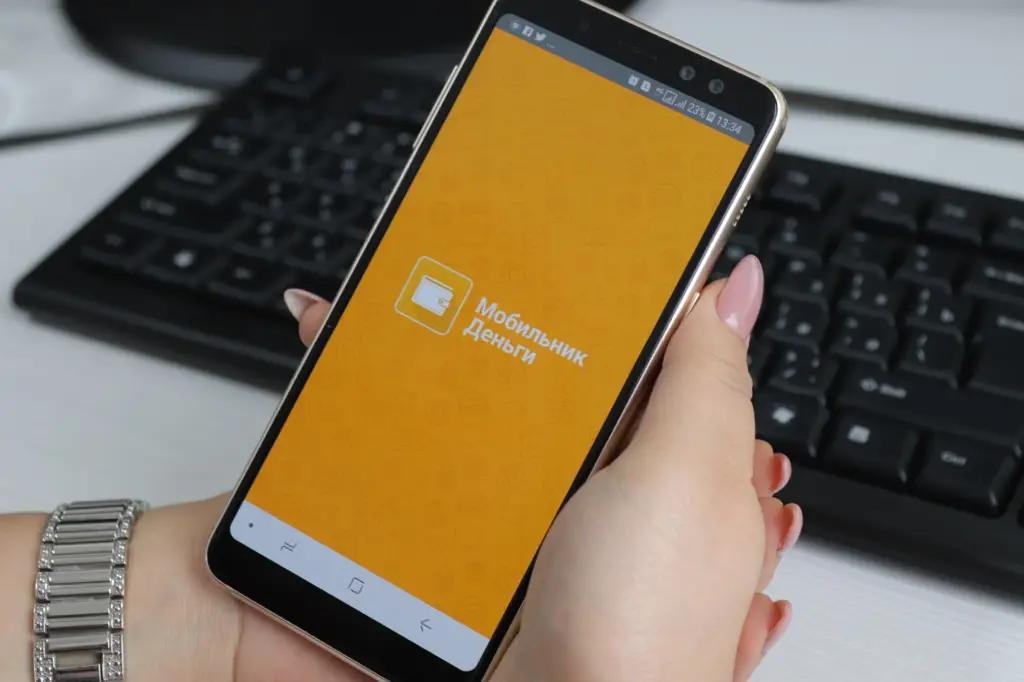 От «Мобильника» уходят клиенты. Бывший глава рассказал, что происходит в компании