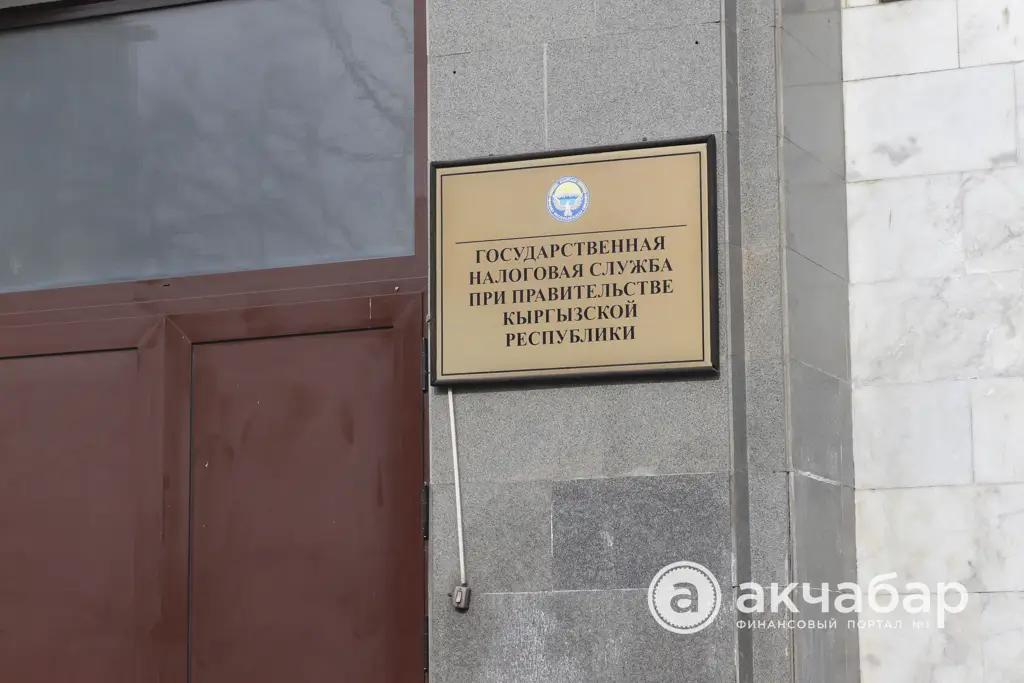 Налоговая просит граждан сообщать по фактам незаконного ввоза ГСМ