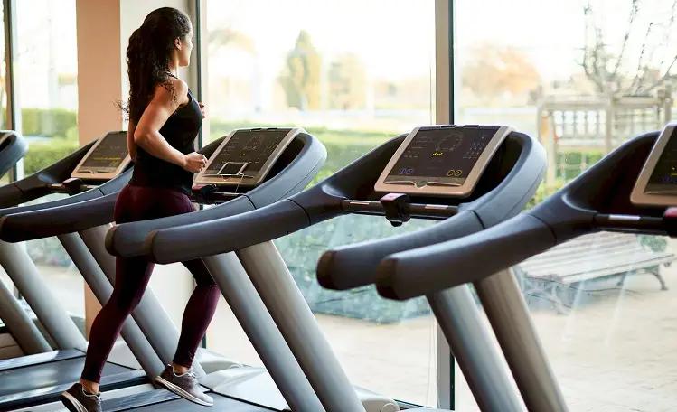 Более 92% спортивного инвентаря в КР поставляет Пакистан