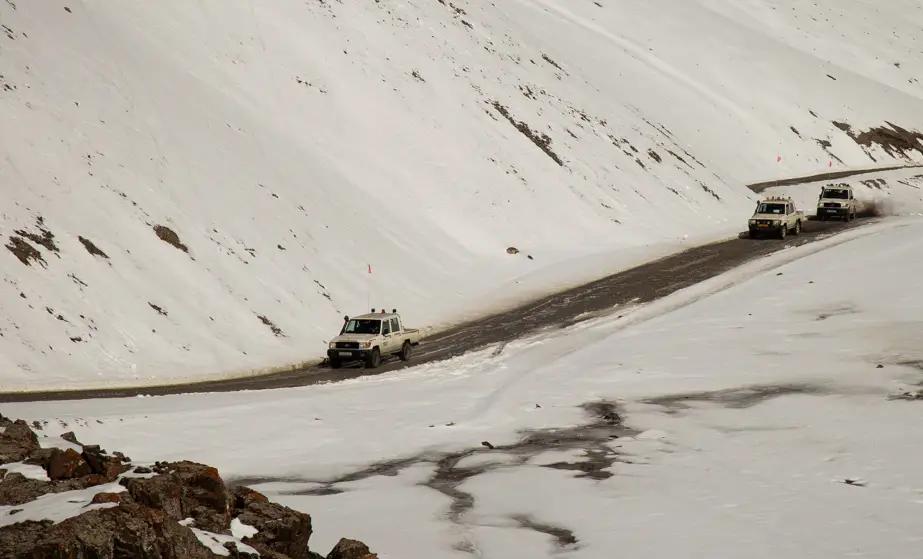 В «Кумторе» изучают состояние дорог для строительства  рудника «Тоголок»