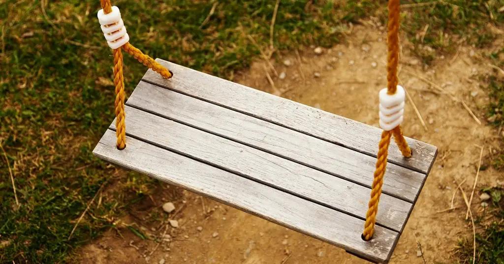 Детям на летний отдых выделили в 17 раз меньше средств, чем на командировки местным чиновникам