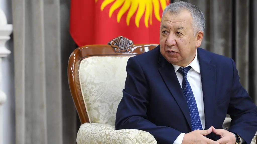 Кубатбек Боронов вылетел в Минск для участия в Межправсовете ЕАЭС