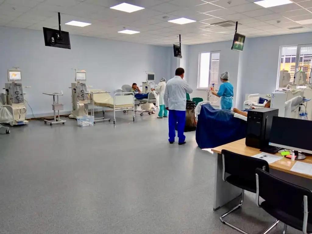 В Оше открылся третий в республике диализный центр