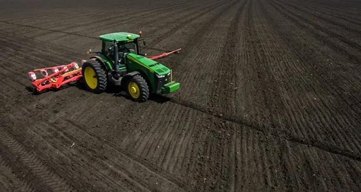 Минсельхозу поручено наладить водоснабжение к весенним полевым работам