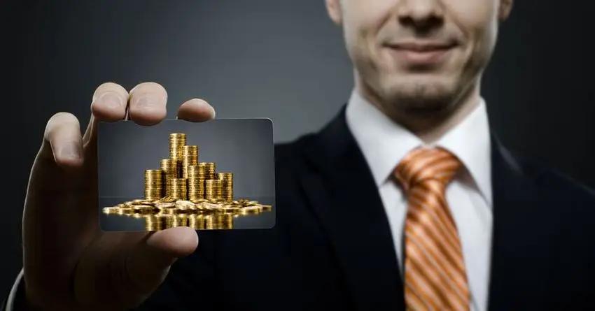 Назван самый высокооплачиваемый банкир 2015 года