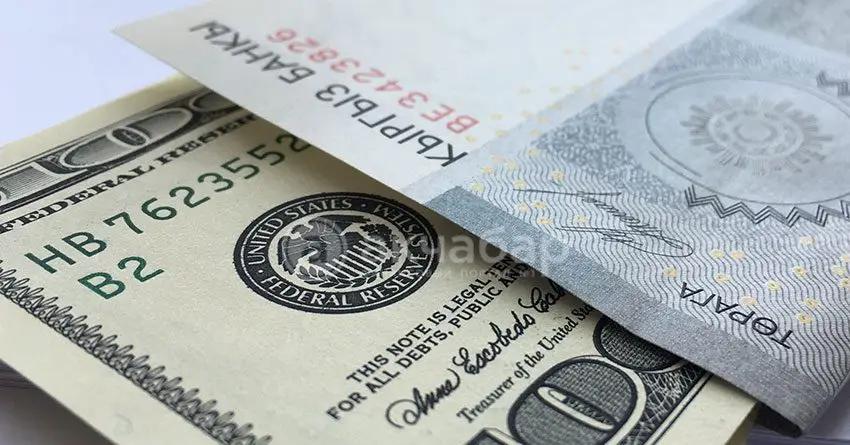 Кыргызстанцы за месяц перевели в Россию $35.8 млн