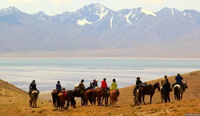 Кыргызстан вошел в топ-5 самых перспективных туристических направлений СНГ