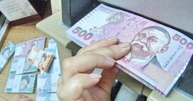 В сентябре размещено на 4.2% меньше депозитов