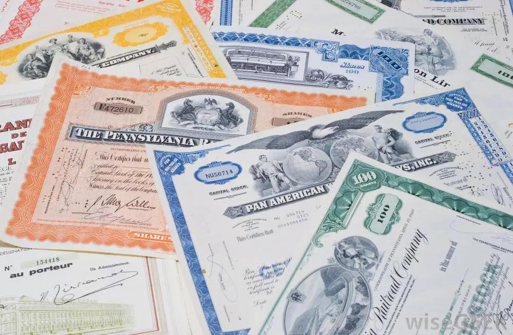 Минфин объявил о предварительном выпуске ценных бумаг в ноябре