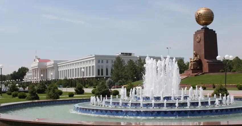 Экспортерам Узбекистана больше не придется продавать 25% валютной выручки