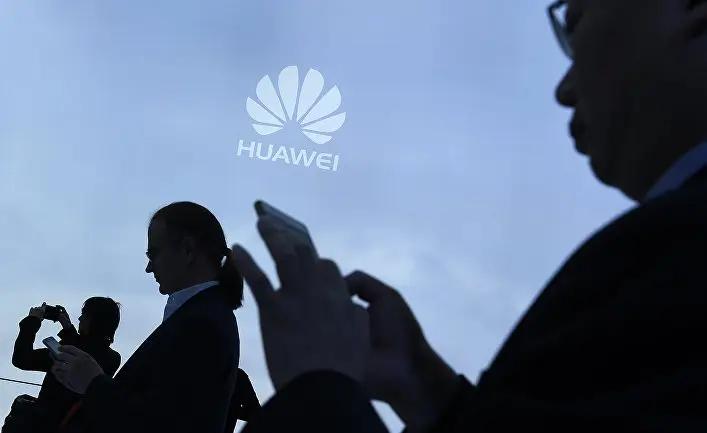 Huawei прекратил производство части смартфонов