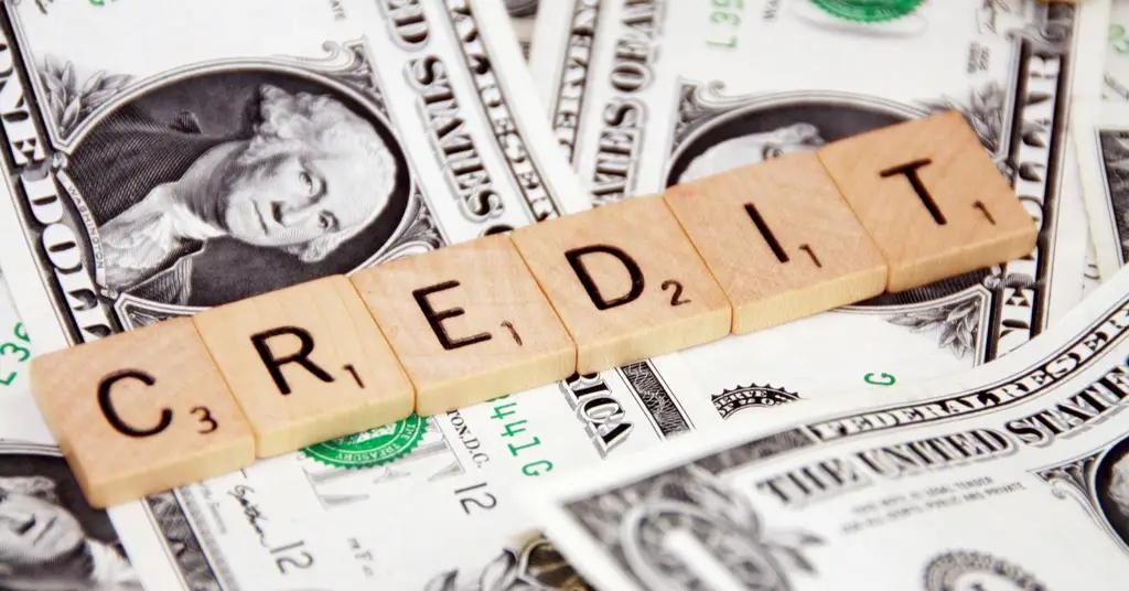 В марте снизилась процентная ставка по сомовым кредитам