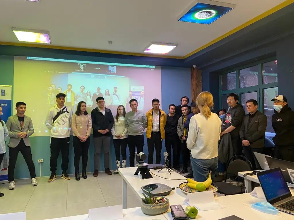 ПРООН выделила победителям хакатона 250 тысяч сомов