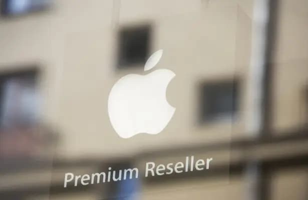В 2021 году Apple выпустит безразъемный Iphone