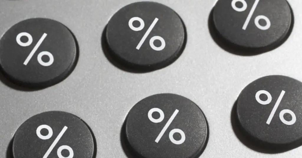 Депозиты стали приносить кыргызстанцам меньше дохода