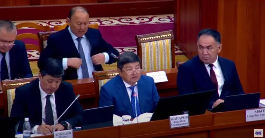 Кабмин отзовет лицензии компаний, не добывающих уголь