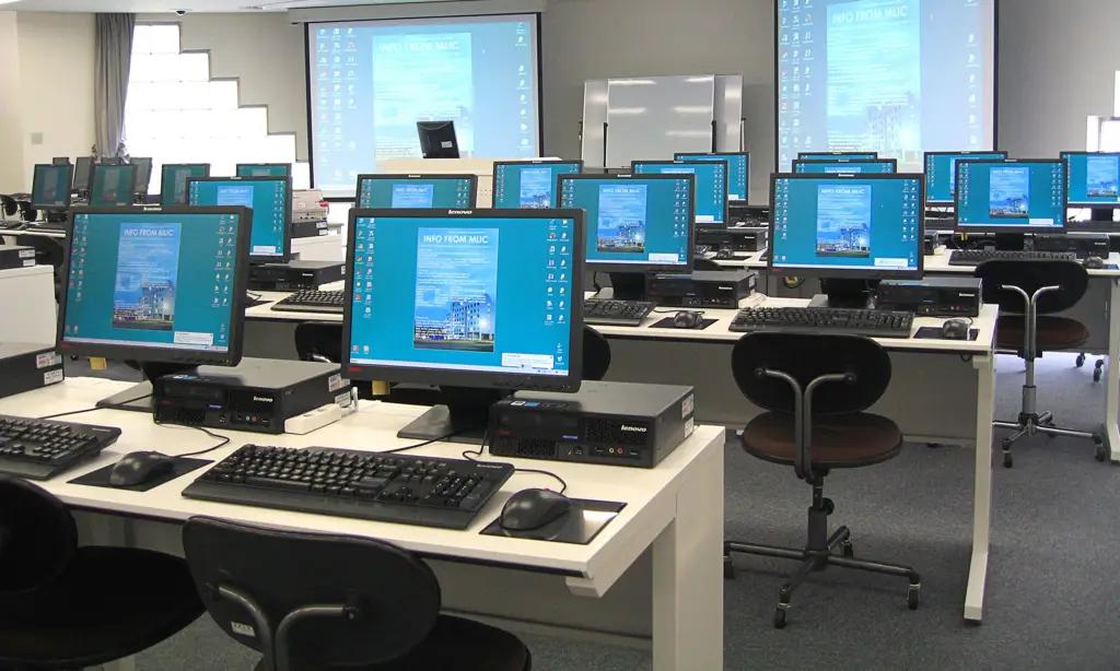 Германия предоставляет Кыргызстану IT-оборудование на 11 млн сомов