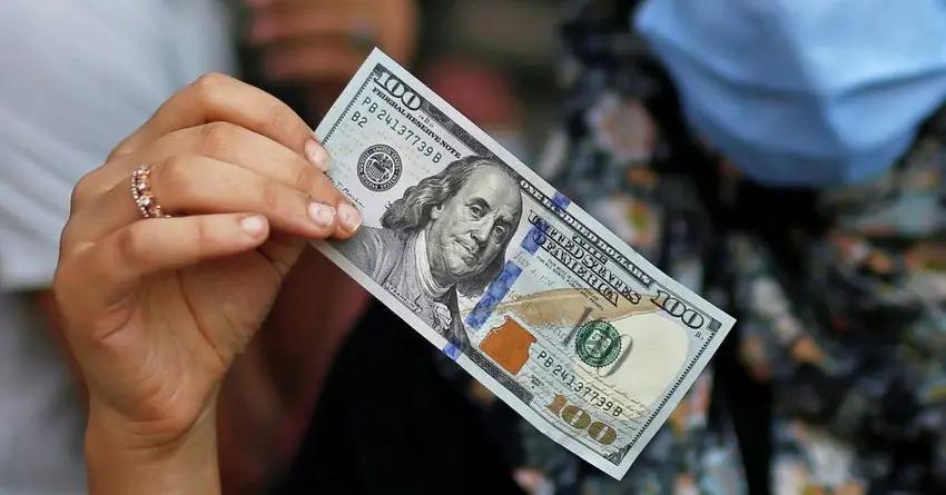 В Иссык-Кульской области оштрафованы два незаконных валютчика