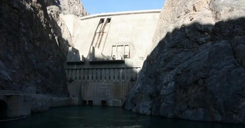 Чешская Liglass Trading CZ начнет строительство Верхне-Нарынского каскада ГЭС