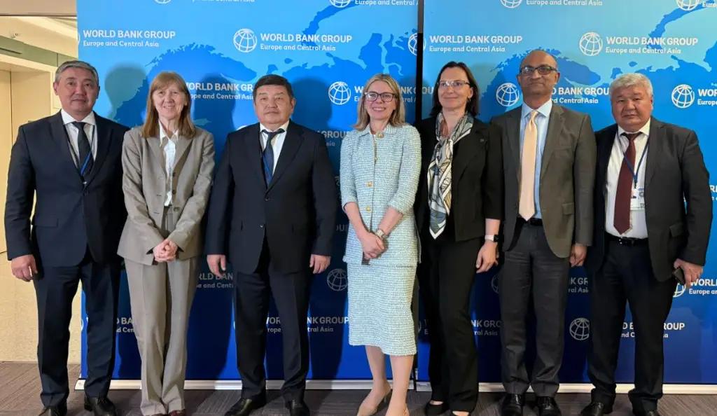 Акылбек Жапаров завершил рабочую поездку в США