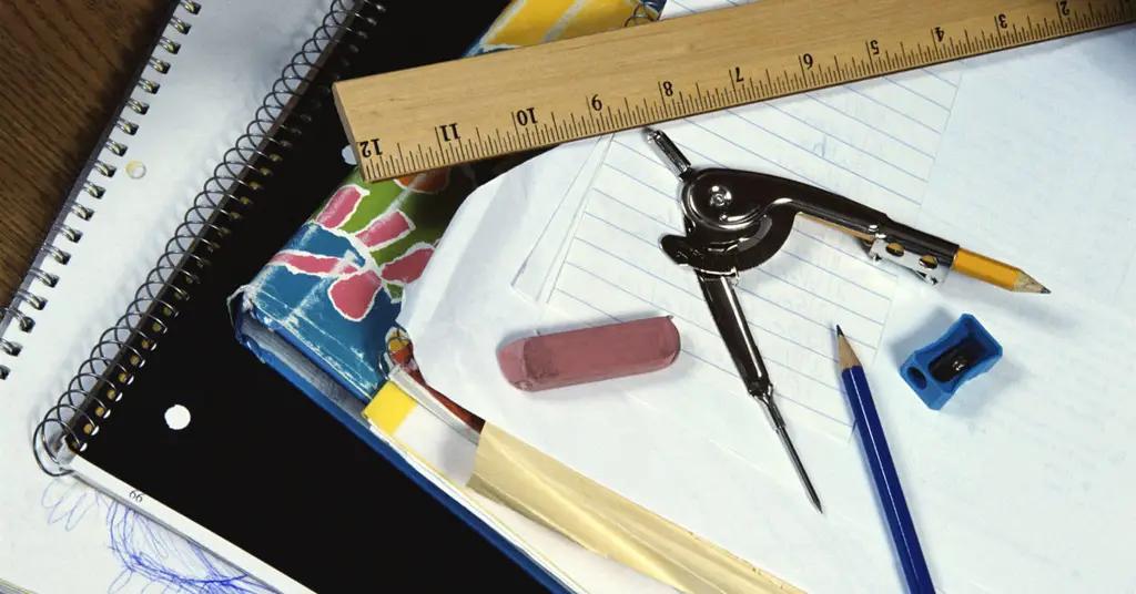 Расходы бюджета на образование в марте выросли в 1.5 раза