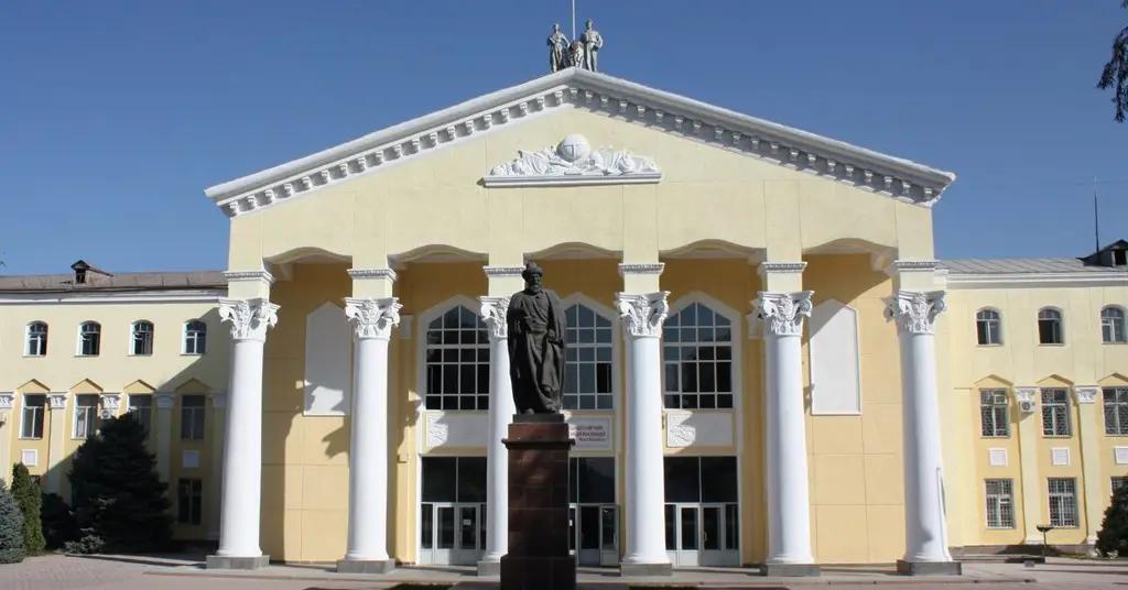 Расходы на образование достигли во II квартале рекордных 11,4 млрд сомов