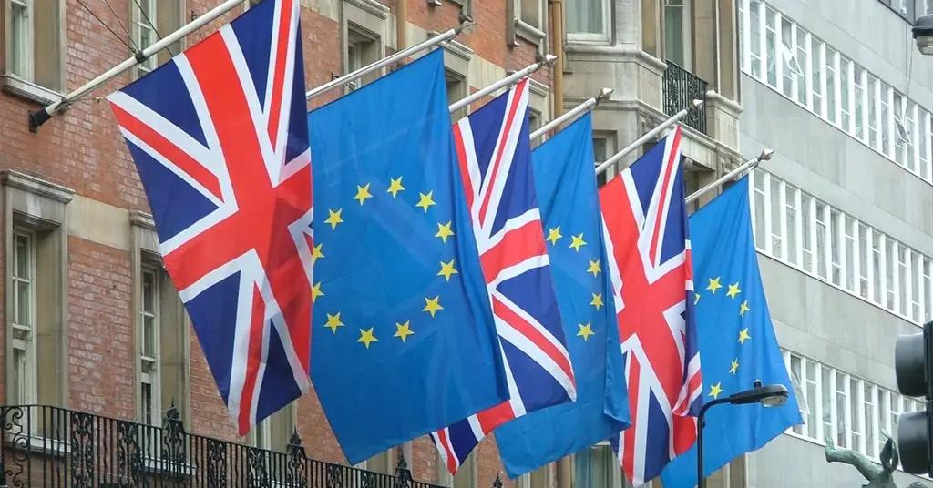 По предварительным результатам из крупных городов Англии, противники Brexit вышли вперед