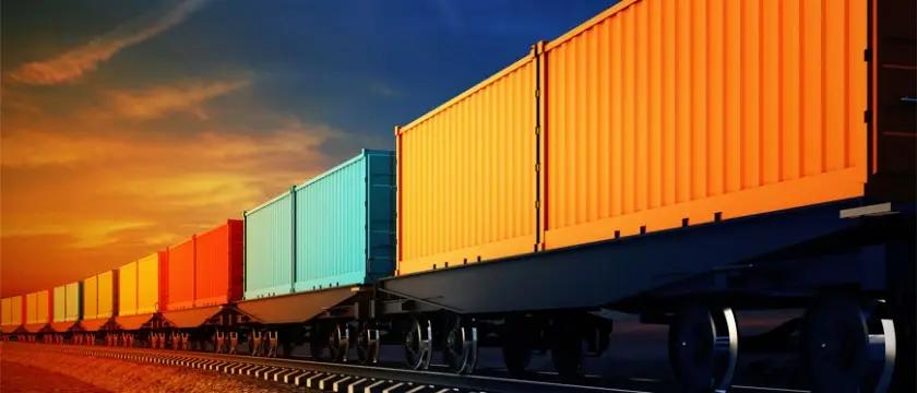 Доставка товаров поездом сократится почти в 8 раз