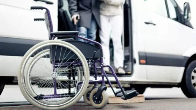 В КР около 14 тысяч персональных ассистентов, получающих зарплату