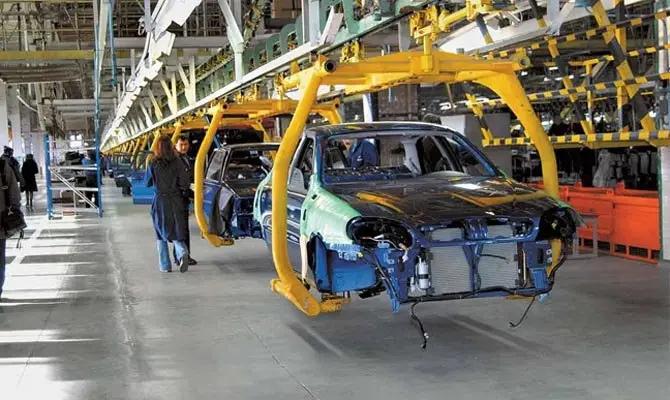 В Кыргызстане более чем в два раза выросло производство автомобилей