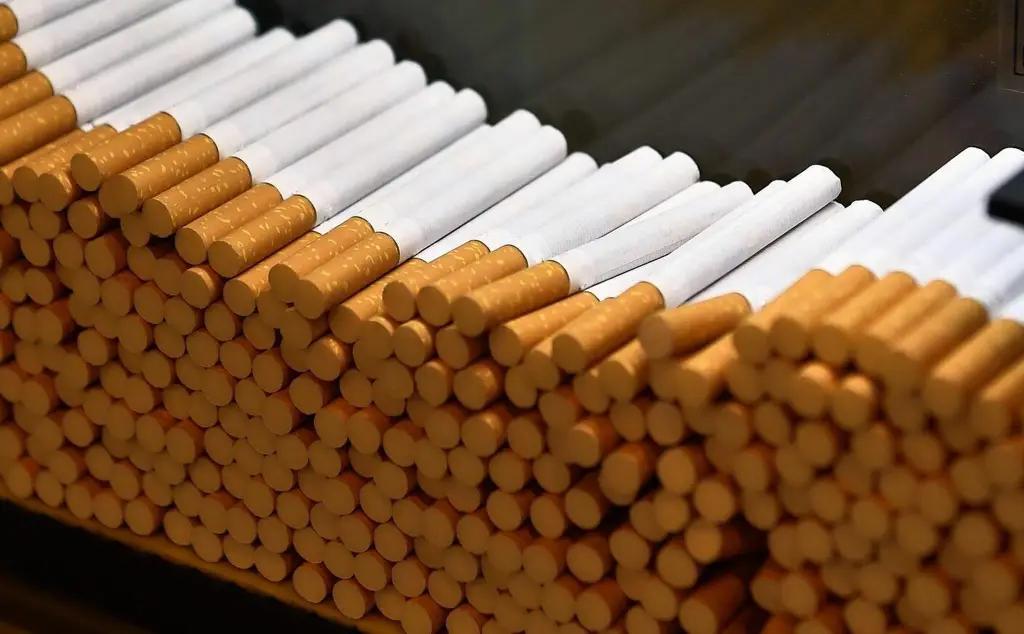 Производителей сигарет в КР обязуют отчитываться по составу продукции