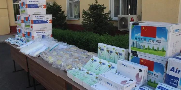 Организации продолжают оказывать гумпомощь Минздраву КР