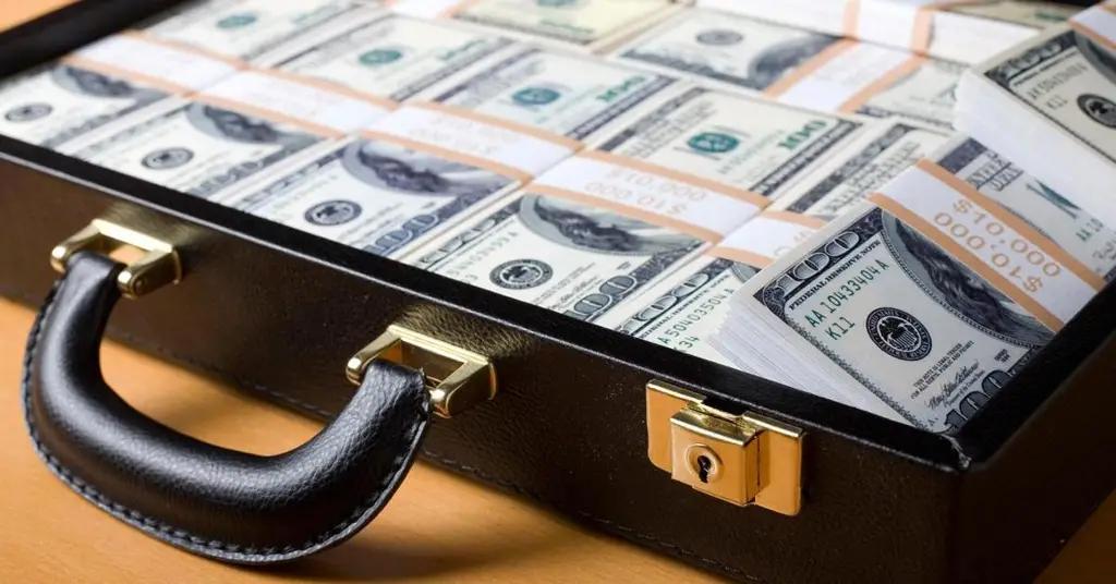 На страны вне СНГ приходится почти 90% иностранных инвестиций в КР